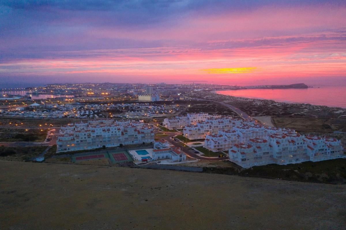 Best Houses 36 - Baleal Surf Village ペニシェ エクステリア 写真